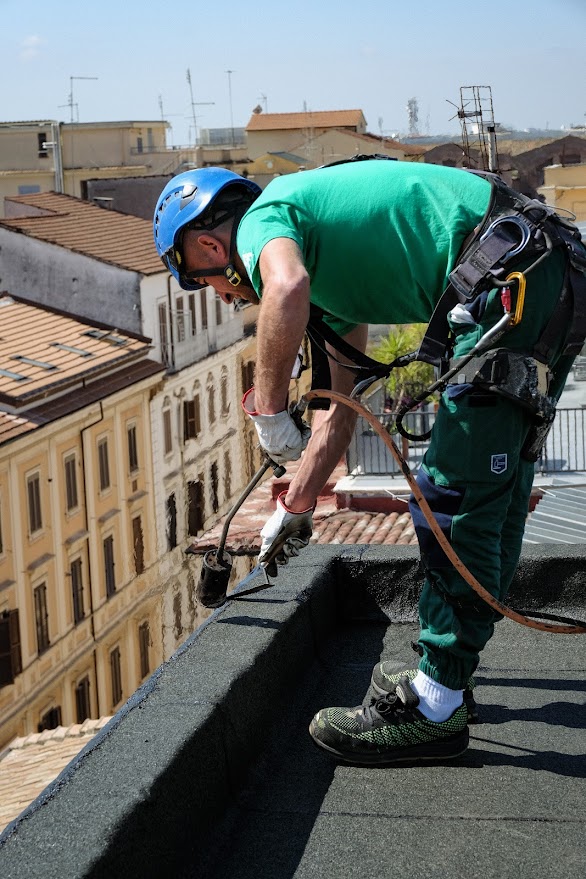 bloccare-infiltrazioni-acqua-piovana
