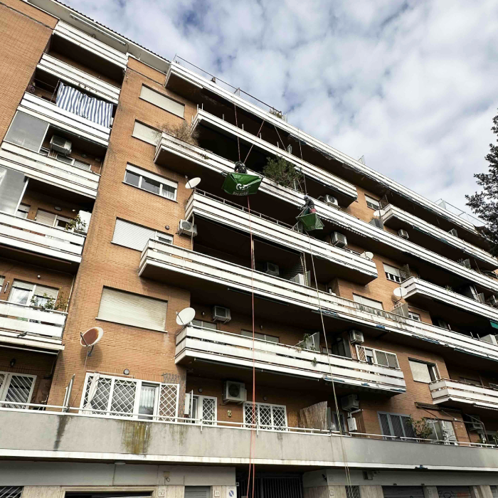 e 424 ristrutturazione balconi Q 03.jpg